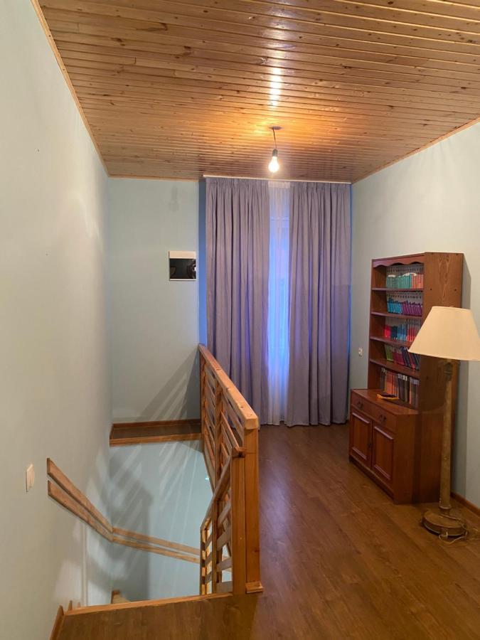Iuri Udesiani'S Guesthouse Mestia Ngoại thất bức ảnh